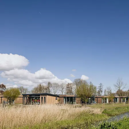 Comfy With Microwave, Near Markermeer * Wijdenes